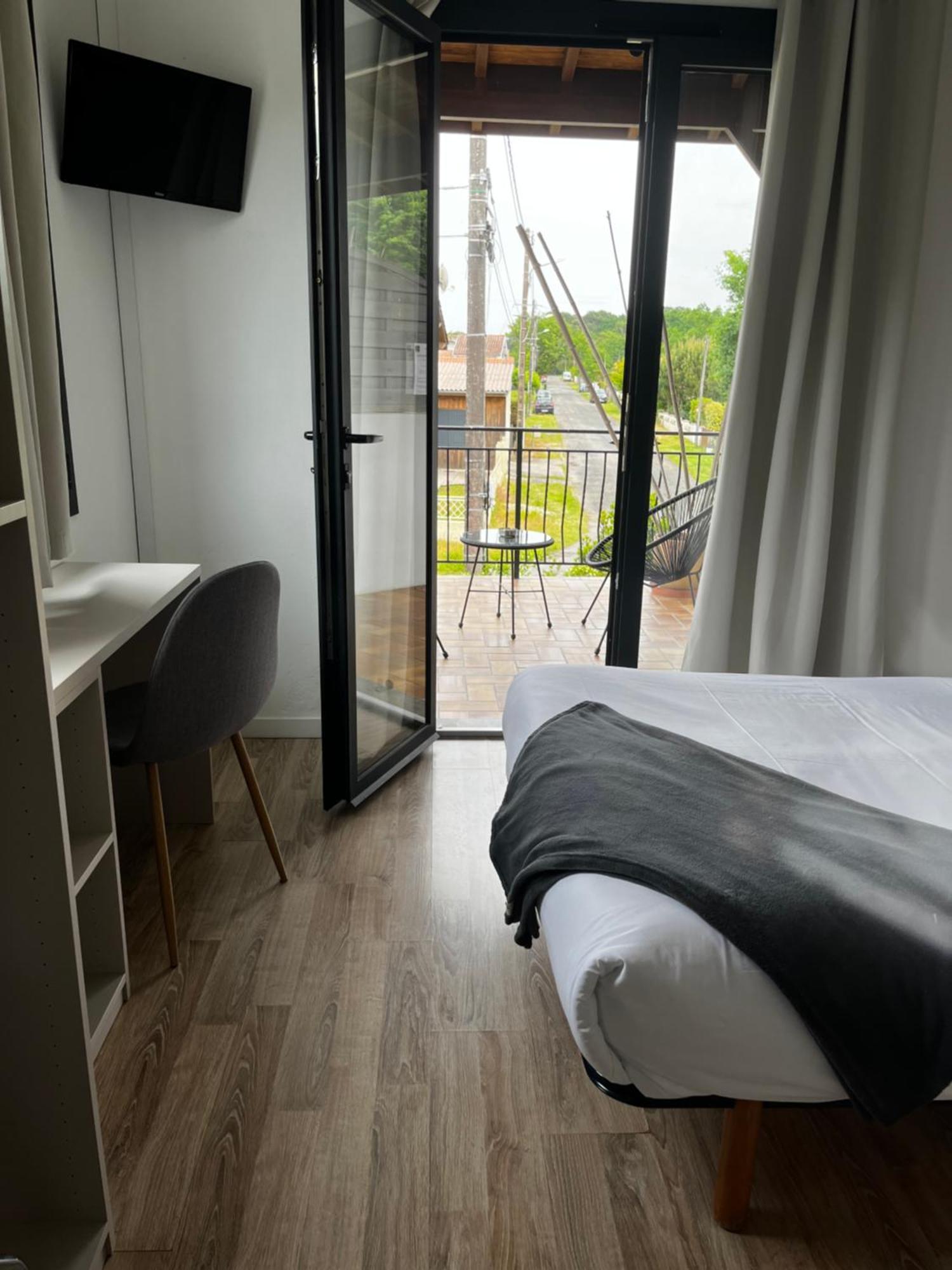 Hotel Cote Et Lac 比斯卡罗斯 外观 照片