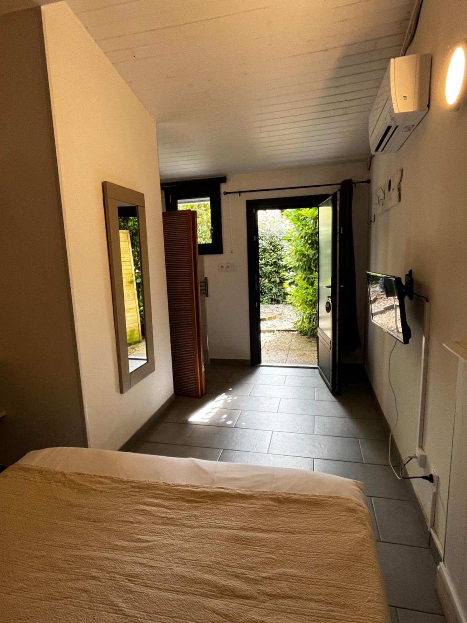 Hotel Cote Et Lac 比斯卡罗斯 外观 照片